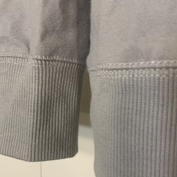 Izod Pullover (S) - Picture 6 of 12